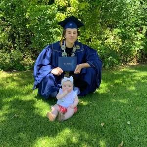 Meet your Posher, Elma